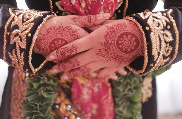 motif henna Indonesia batik